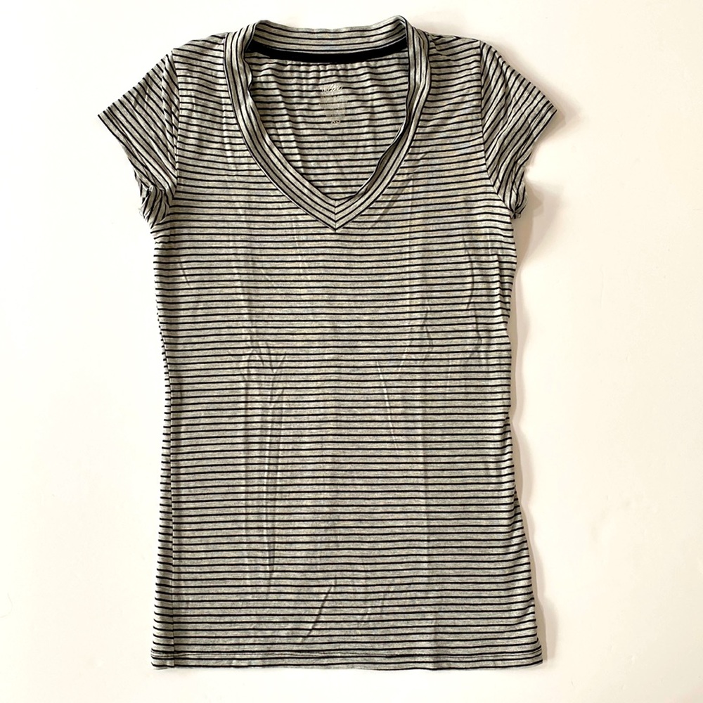 Final Price - Mossimo Striped V-neck Tee, size SX